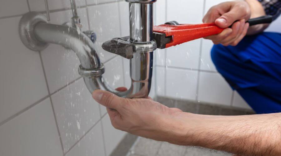 Expert burst pipe repair services in Seminary, MS